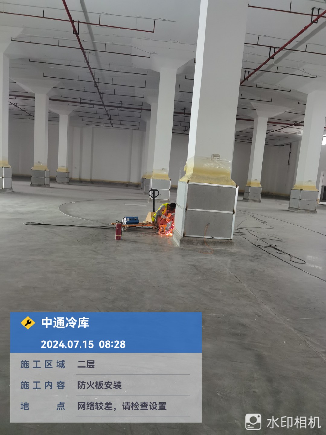 防火板安裝